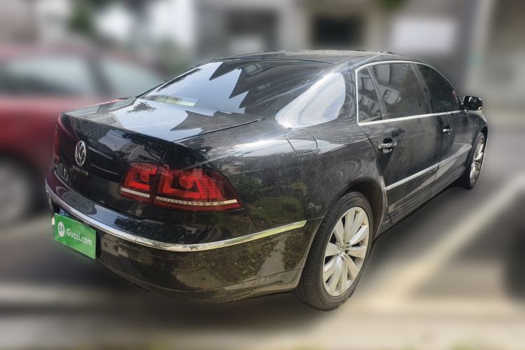 Used Volkswagen Phaeton 2011 3.6L V6 4-Seater Extended-Length Individual Edition
