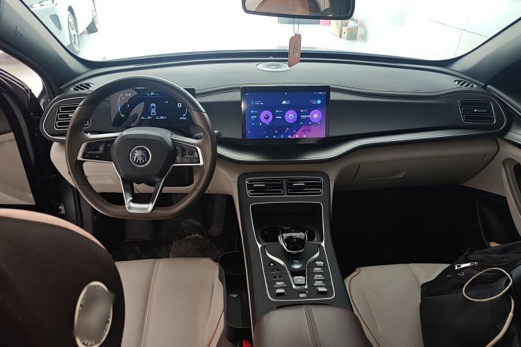 Used BYD Qin PLUS 2023 Champion Edition DM-i 120KM Leading Model
