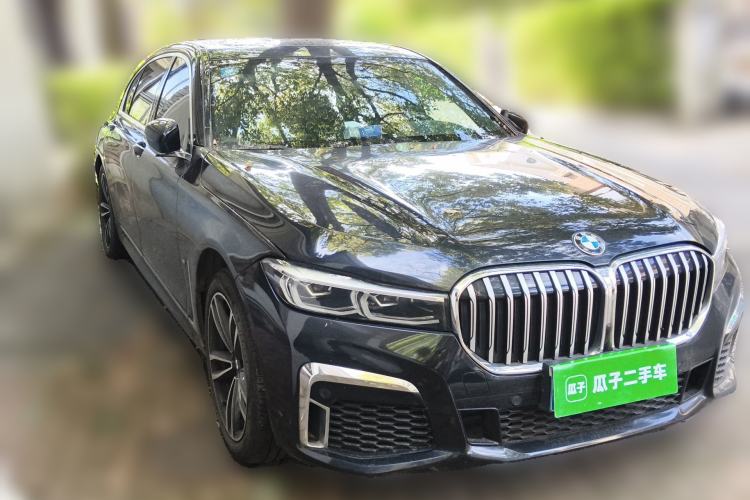 Used BMW 7 Series 2019 Restyled 730Li M Sport Package Front Right 45 Deg