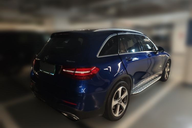 Used Mercedes-Benz GLC 2017 GLC 260 4MATIC Luxury Model
