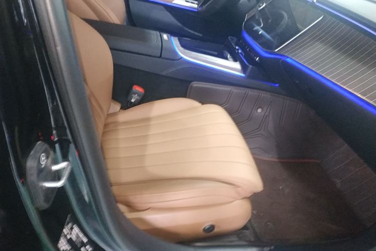 Used Mercedes-Benz E-Class 2025 E 300 L Stylish Model