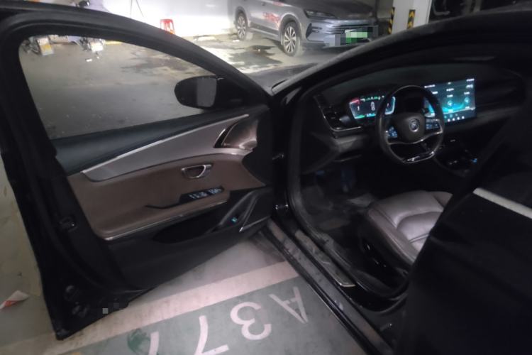 Used BYD Han 2020 EV Long-Range Luxury Model