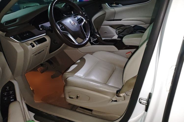 Used Cadillac XTS 2015 28T Comfort Model
