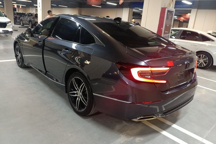 Used Honda Accord 2022 260TURBO Phantom Night · Prestige Edition Exterior 2