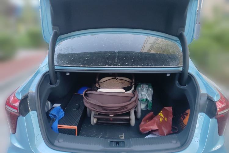 Used Hongqi H5 2023 2.0T Automatic Smart Connect Flagship Edition