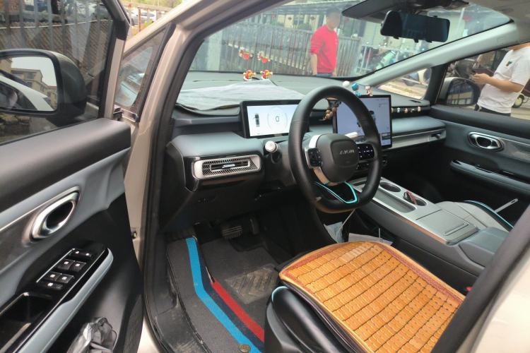 Used AION Y 2023 Plus 510 Enjoy Edition
