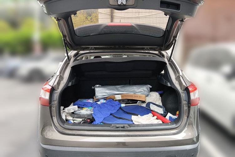 Used Nissan Qashqai 2017 2.0L CVT Smart Enjoyment Version China V Standard Trunk