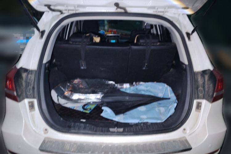 Used Haval H2 2018 Red-Label 1.5T Dual-Clutch Two-Wheel-Drive Elite Model Trunk