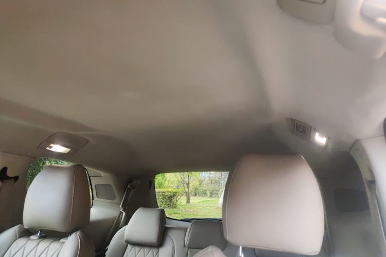 Used Buick GL8 2011 3.0L GT Luxury Business Haoya Edition