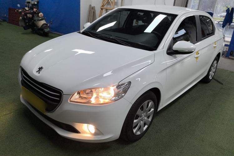 Used Peugeot 301 2014 1.6L Manual Comfort Edition
