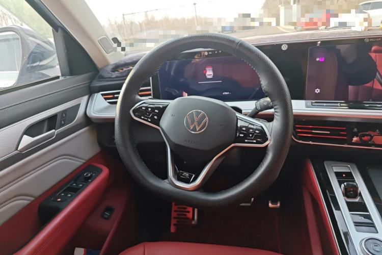 Used Volkswagen Tavendor 2023 380TSI Four-Wheel Drive R-Line First Edition Steering Wheel