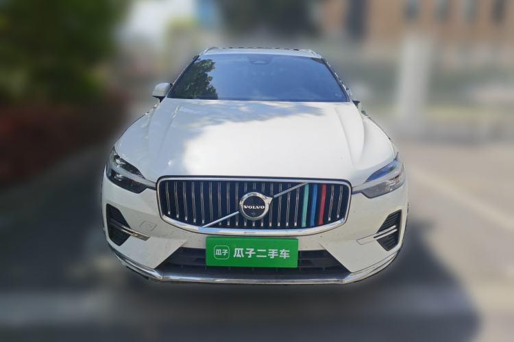 Used Volvo XC60 2023 B5 4x4 Smart Luxury Edition