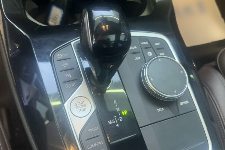 Used BMW X3 2022 xDrive30i Luxury Edition M Night Sky Package Gear Lever