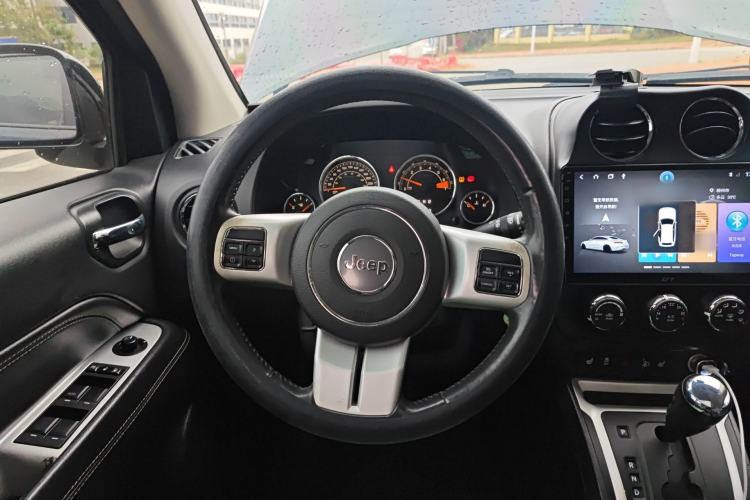 Used Jeep Compass 2014 Revised Version 2.0L Two-Wheel Drive Elite Edition
