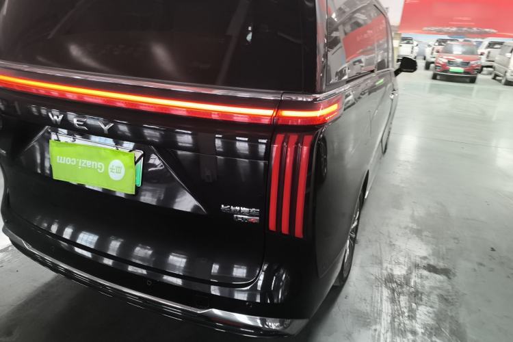 Used Wey Gaoshan 2023 Four-Wheel-Drive Executive Extended Version Right Rear Taillight