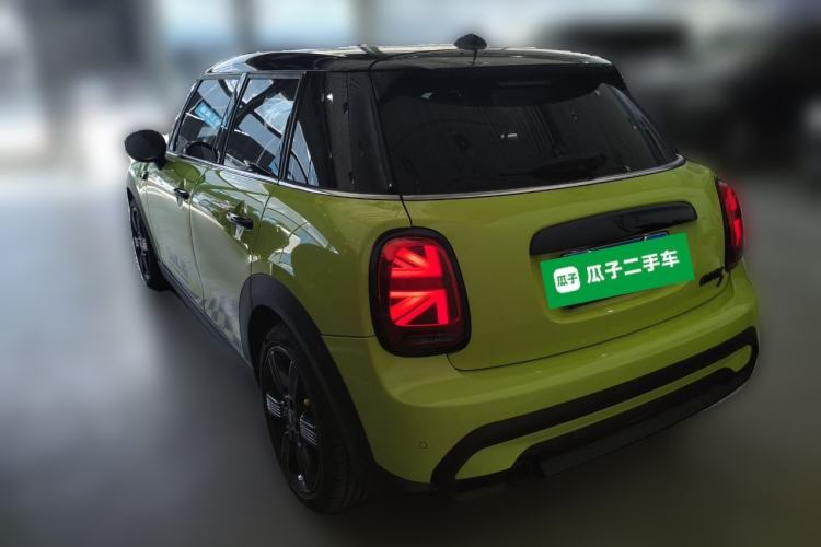 Used MINI 2022 Updated 1.5T COOPER Classic Edition Five-Door Version