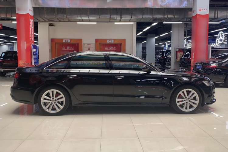 Used Audi A6L 2018 30th Anniversary Edition 45 TFSI quattro Sport model
