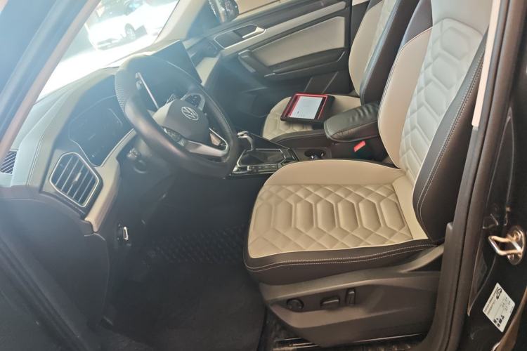 Used Volkswagen Tayron 2023 330TSI Two-Wheel-Drive Luxury Plus Advanced Version