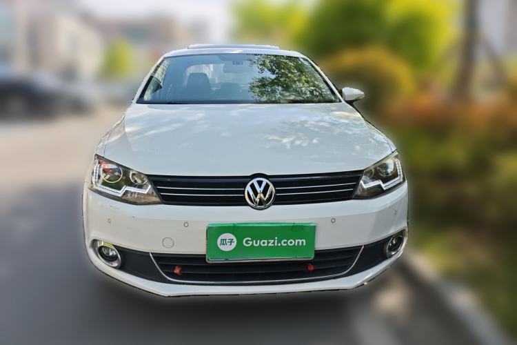 Used Volkswagen Sagitar 2014 Revised Version 1.4TSI Manual Luxury Edition Front