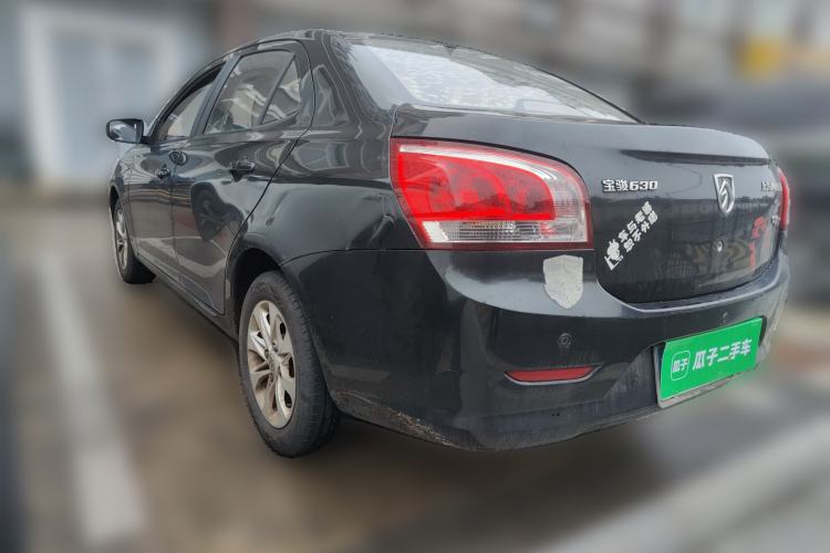 Used Baojun 630 2013 1.5L manual Entry-level trim
