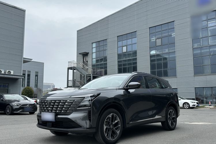 Used CHANGAN CS75 PLUS 2025 4th Generation 1.5T New Blue Whale Smart Flagship Version Exterior 3