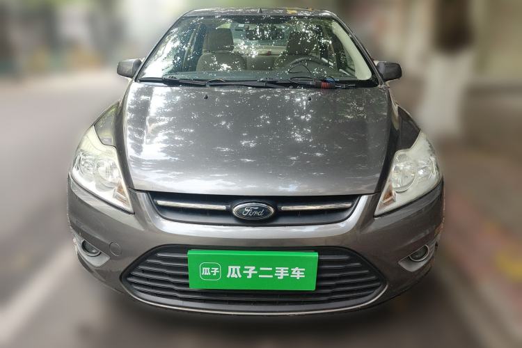 Used Ford Focus 2013 Sedan Classic 1.8L Manual Base Model