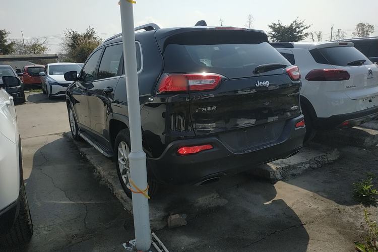 Used Jeep Cherokee 2016 2.4L Leading Edition