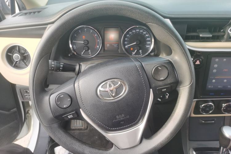 Used Toyota Corolla 2017 Revised Version 1.2T S-CVT GL-i Steering Wheel