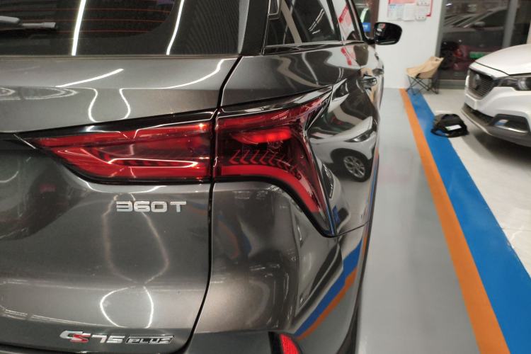 Used CHANGAN CS75 PLUS 2021 2.0T Automatic Pilot Version Right Rear Taillight