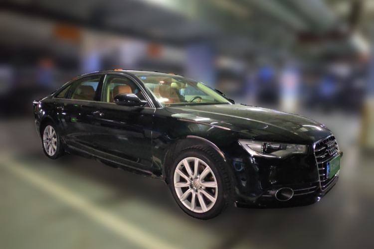 Used Audi A6L 2012 35 FSI quattro Luxury Model Front Right 45 Deg