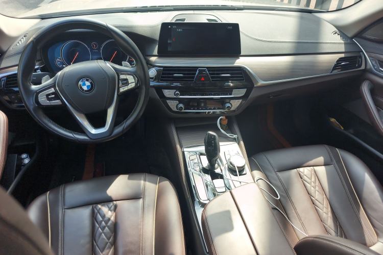 Used BMW 5 Series 2018 530Li Leading Edition Luxury Package
