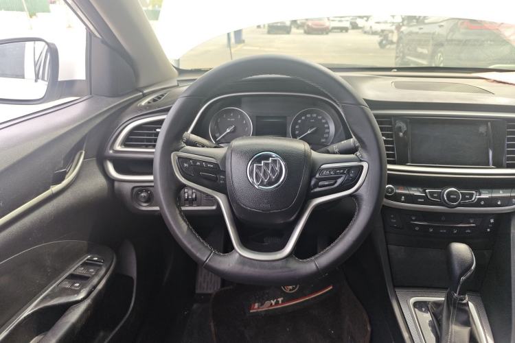 Used Buick GT 2019 18T Automatic Connected Elite Model China VI Standard Steering Wheel