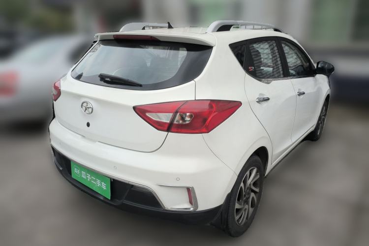 Used JAC Group Refine S2 2015 1.5L CVT Luxury Smart Version