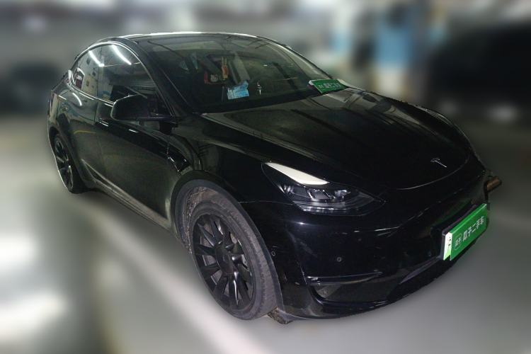 Used Tesla Model Y 2021 Long-Range All-Wheel-Drive Version
