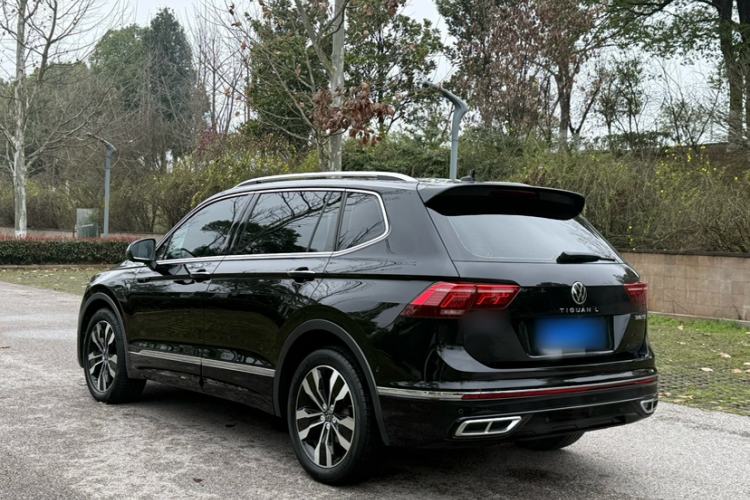 Used Volkswagen Tiguan L 2022 330TSI Automatic Two-Wheel Drive R-Line Enhanced Edition
