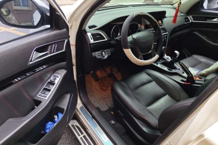 Used Leopaard CS10 2015 2.0T Manual Supreme Edition Driver Seat