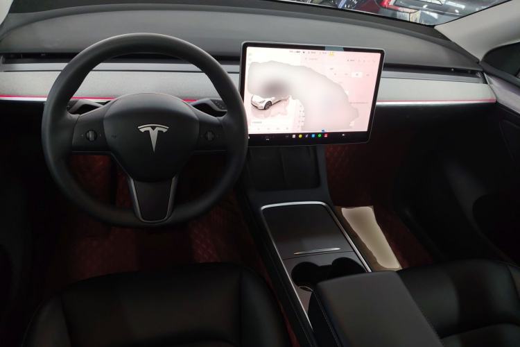 Used Tesla Model Y 2023 Rear-Wheel-Drive Version Center Console