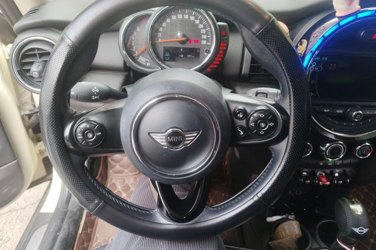 Used MINI MINI 2016 1.2T ONE Pioneer Edition