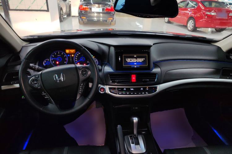 Used Honda Crosstour 2014 2.4L Luxury Edition