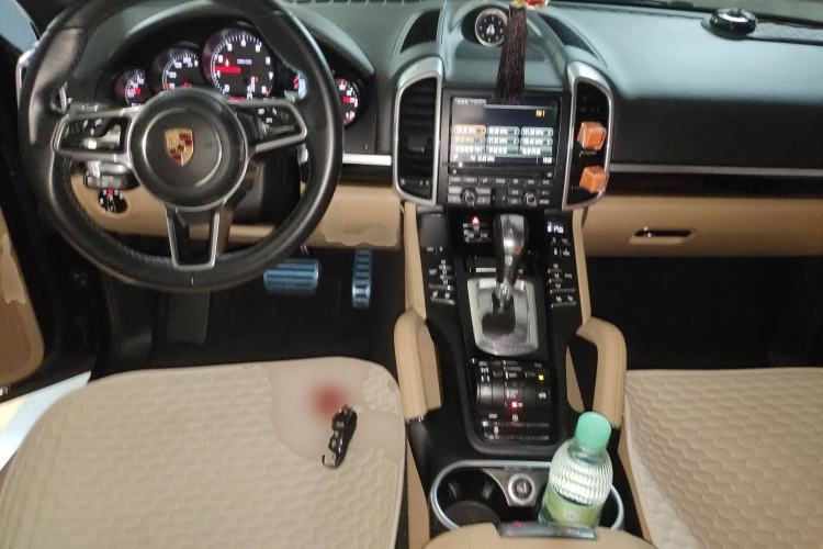 Used Porsche Cayenne 2016 Cayenne Platinum Edition 3.0T
