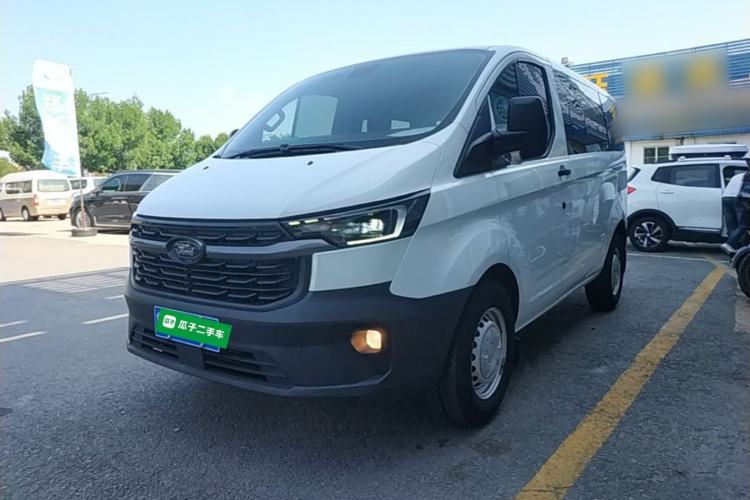 Used Ford Transit 2023 2.0T Diesel Manual Multifunction Commercial Vehicle Short Wheelbase Low Roof 5/6 Seats