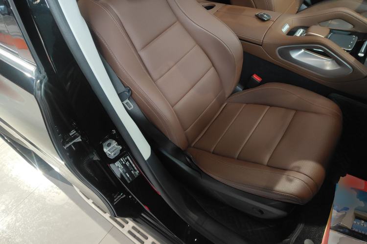 Used Mercedes-Benz GLE 2025 GLE 350 4MATIC Stylish Model
