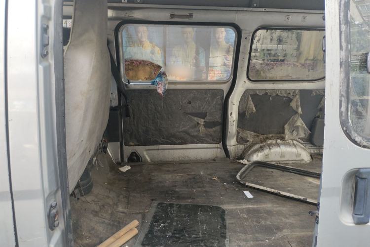 Used Wuling Zhiguang 2015 1.2L Practical LS-I Model Left Rear Seat