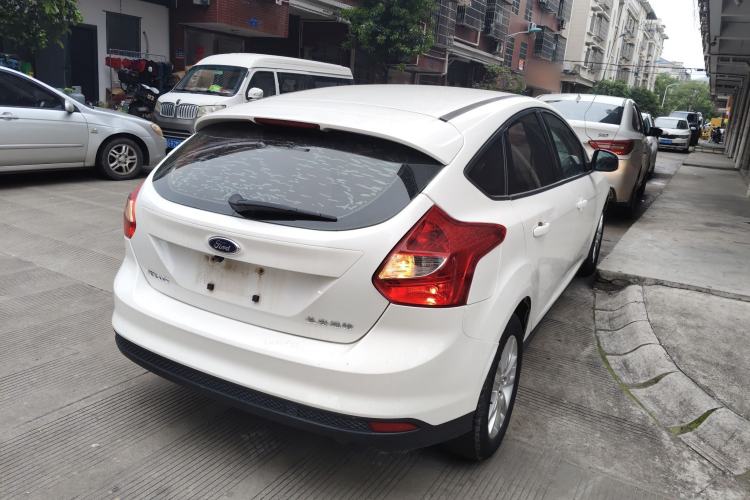 Used Ford Focus 2012 Hatchback 1.6L Automatic Comfort Model Rear Right 45 Deg