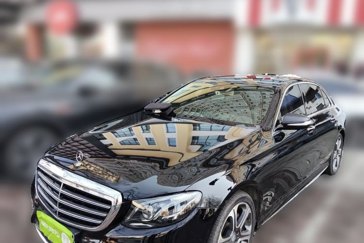 Used Mercedes-Benz E-Class 2016 E 300 L Sporty and Stylish Model