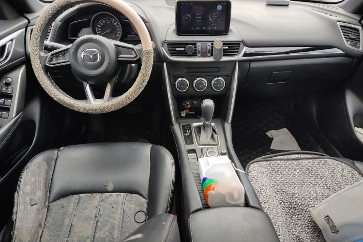 Used Mazda CX-4 2018 2.0L Automatic Two-Wheel Drive Blue Sky Dynamic Version China V Standard Interior 2