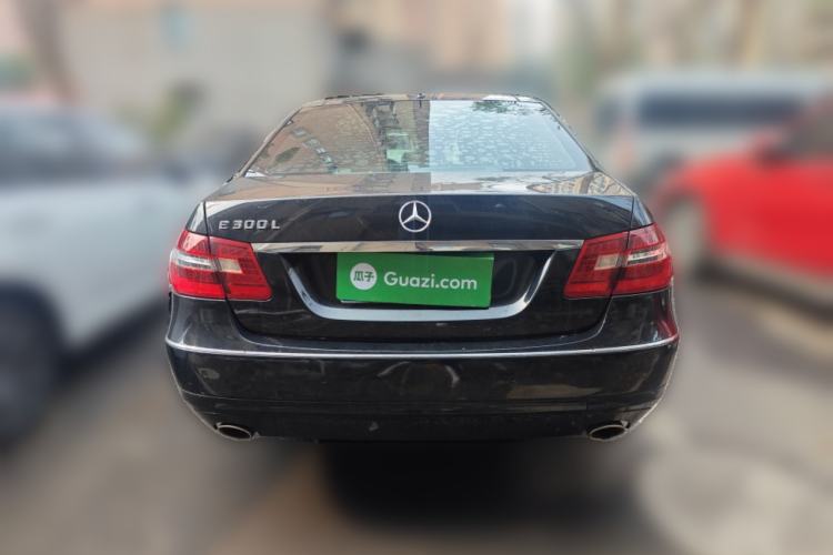 Used Mercedes-Benz E-Class 2010 E 300 L Fashion Model