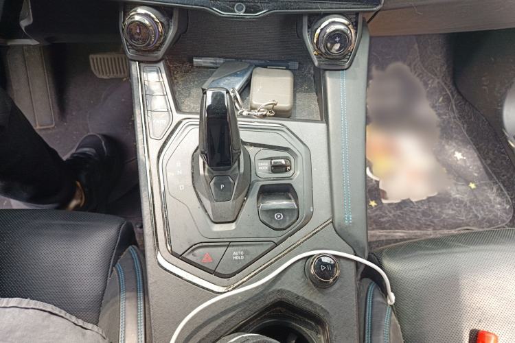 Used Lynk & Co 05 EM-P 2021 1.5TD PHEV HALO Gear Lever