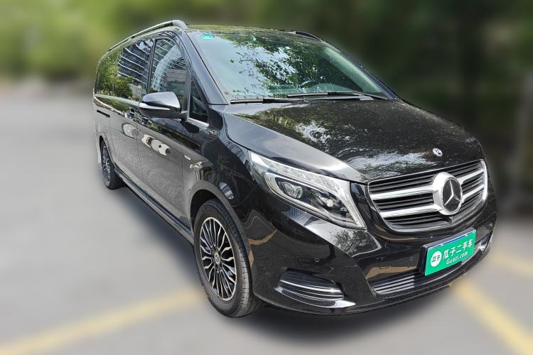 Used Mercedes-Benz V-Class 2018 V 260 L Prestige Extended Version China VI Front Right 45 Deg