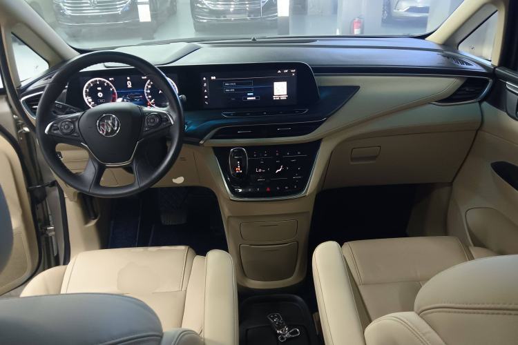 Used Buick GL8 2022 ES Landtrek 653T Luxury Edition
